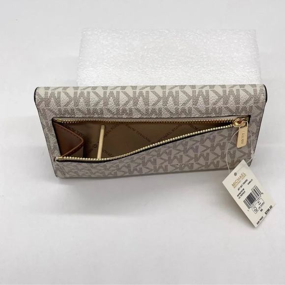 Michael Kors Jaycee Medium Zip Packet Backpack & Trifold Wallet Vanilla (NWT) - Picture 12 of 13